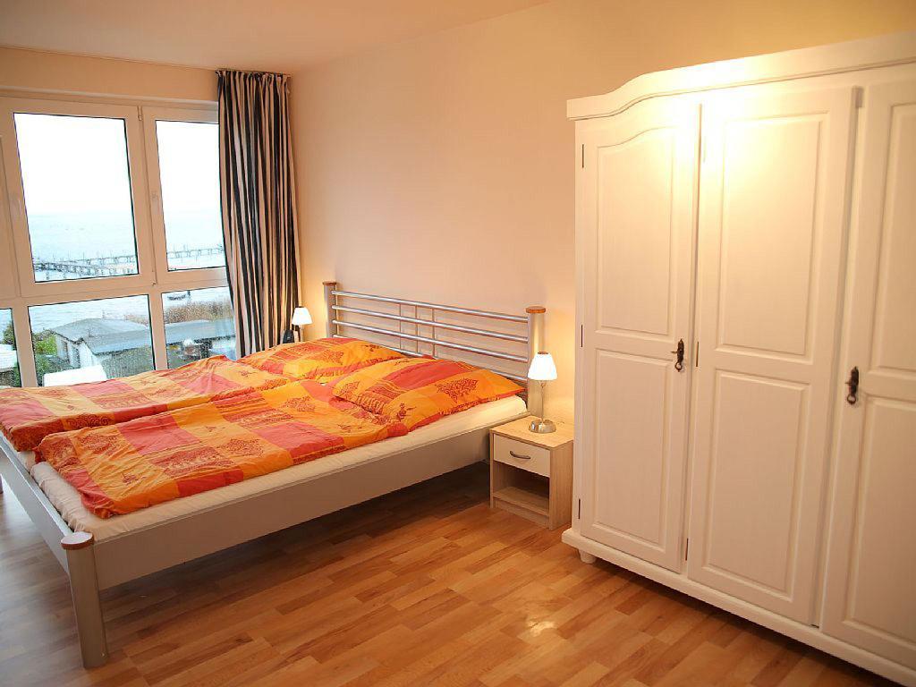 Ferienhaus Suedblick Am Yachthafen Breege Esterno foto