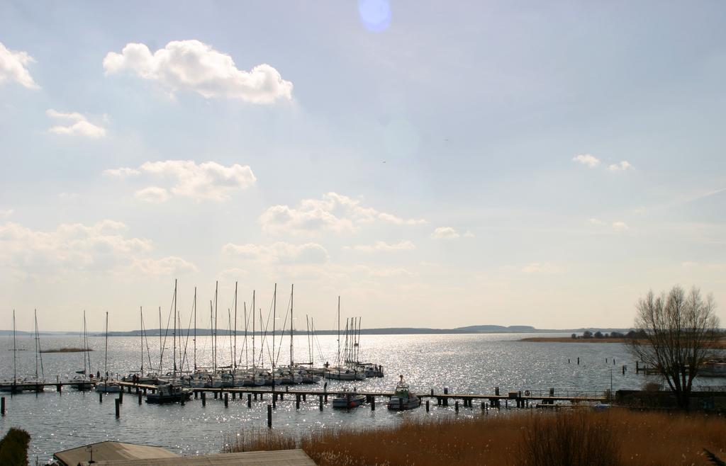 Ferienhaus Suedblick Am Yachthafen Breege Esterno foto